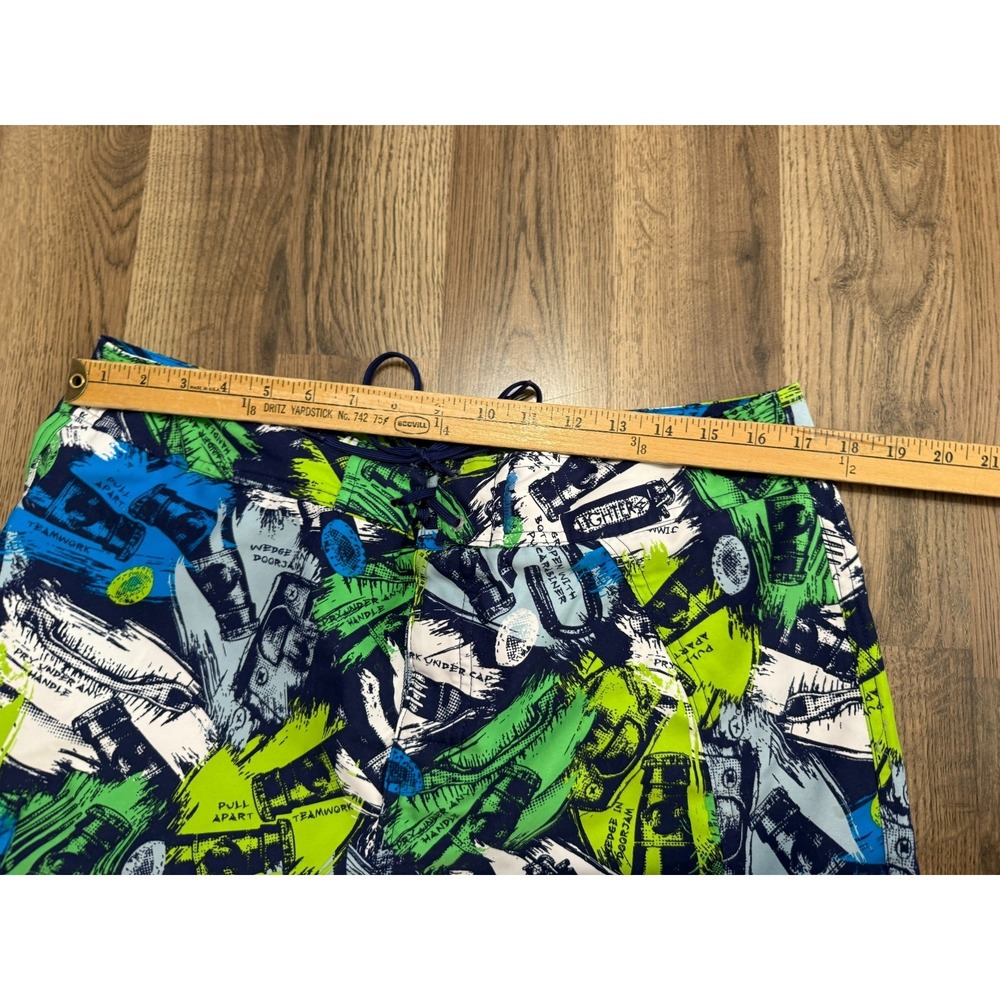 Columbia Shorts Men's Size 34x11 Multicolor Swim Trunks Drawstring Beach Bottles - Picture 12 of 16